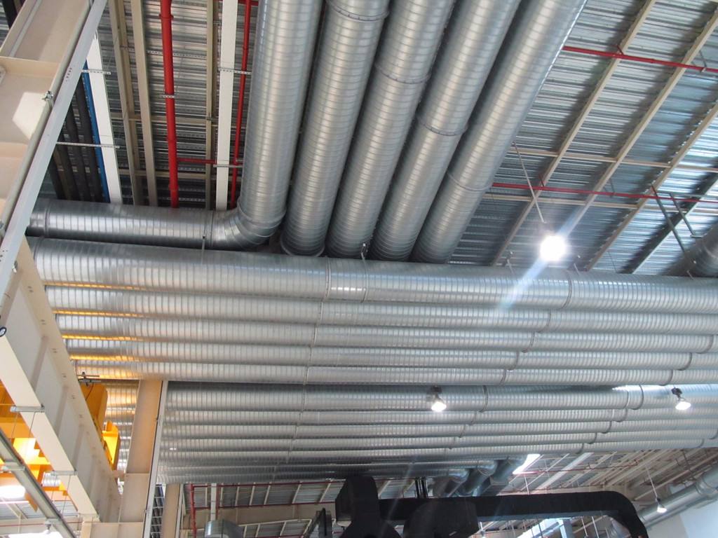 角(jiǎo)鋼(gāng)法蘭(lán)風管優點及(jí)用(yòng)途  角鋼法蘭風管(guǎn)優點及用途