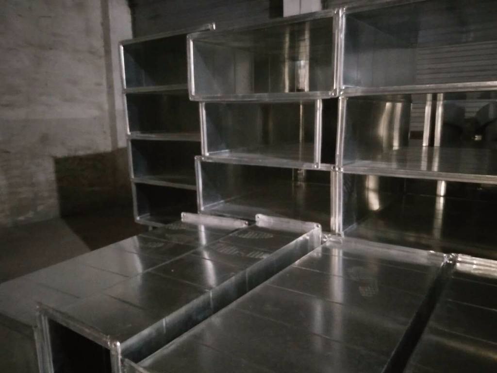 纖維織物風管的安裝有很多需要注意的